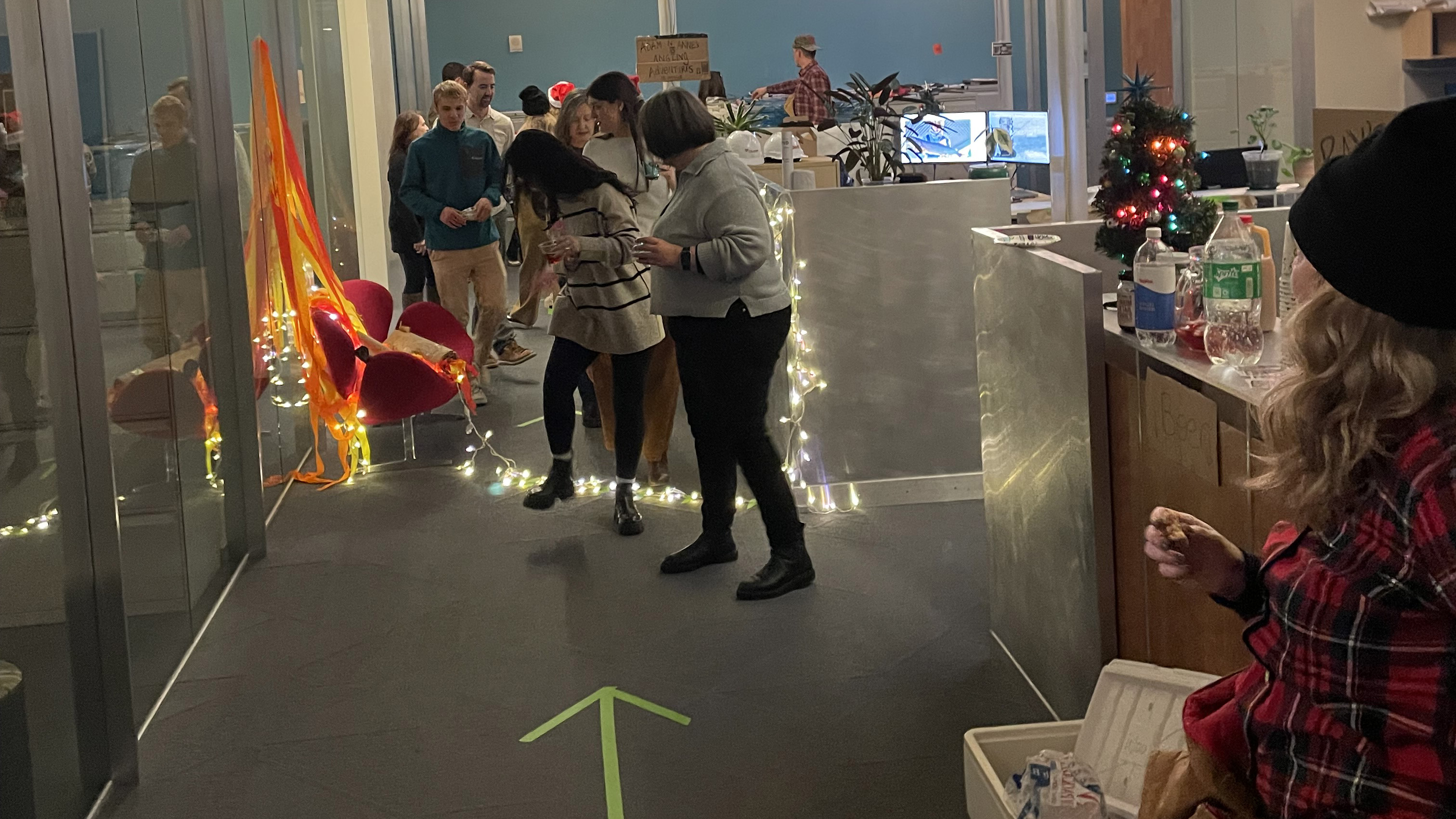 ULI Holiday Office Decorating Contest 2024 - Team fun