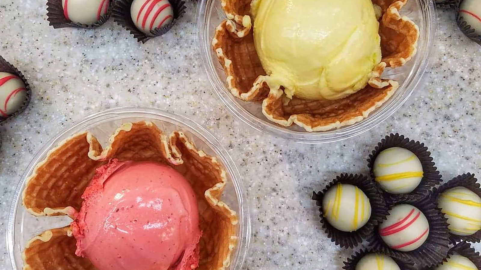 Resident Benefit Kilwins Chocolate and Ice Cream Shop on State 