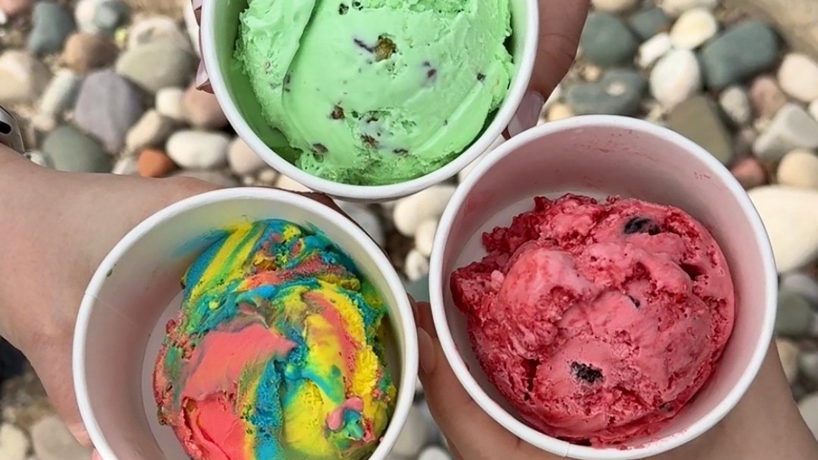 Resident Benefit Kilwins Chocolate and Ice Cream Shop on State 