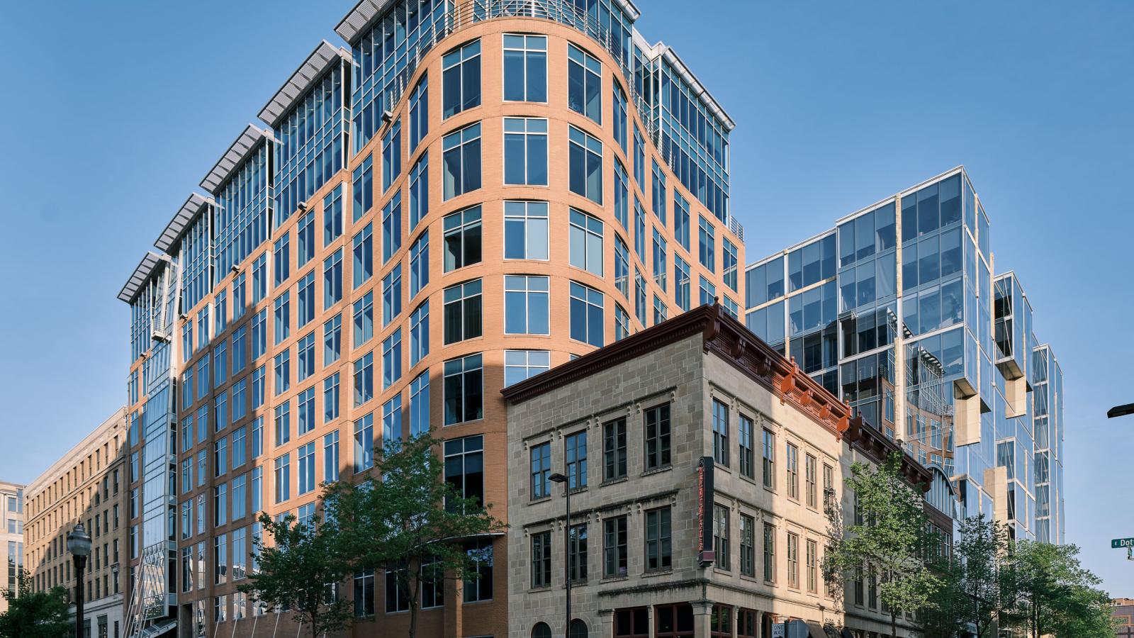 10 East Doty at Block 89 office and retail space in a class A building downtown Madison 