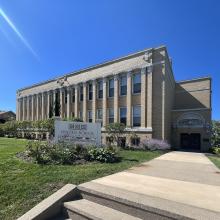Lincoln School lake front apartment in downtown Madison 
